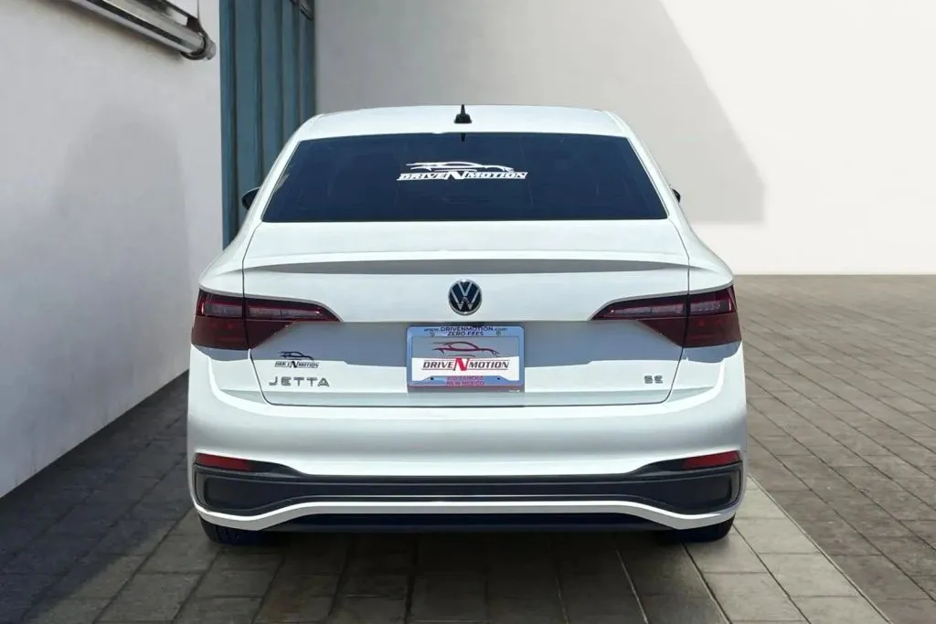 More photos of 2023 Volkswagen Jetta 1.5T SE Sedan 4D at Drive N-Motion Thornton, CO