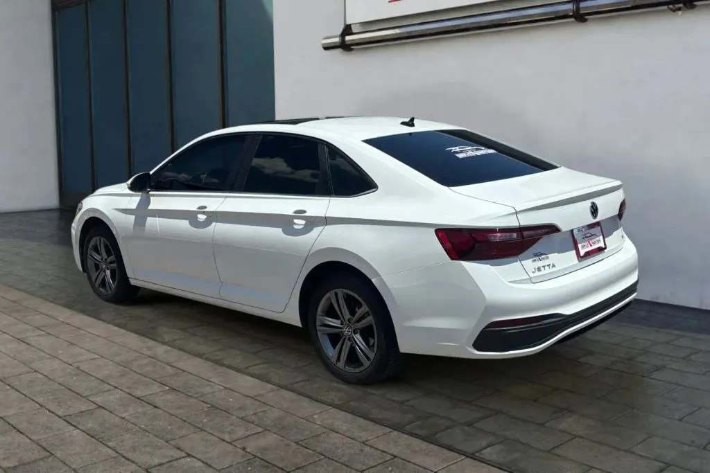 More photos of 2023 Volkswagen Jetta 1.5T SE Sedan 4D at Drive N-Motion Thornton, CO