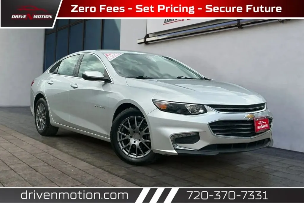 Silver 2018 Chevrolet Malibu LT Sedan 4D for sale in Thornton, CO