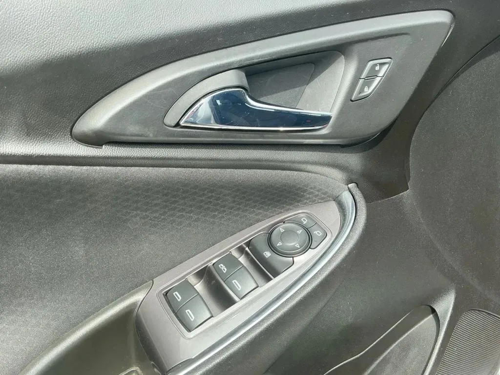 Chevrolet Malibu photo 11