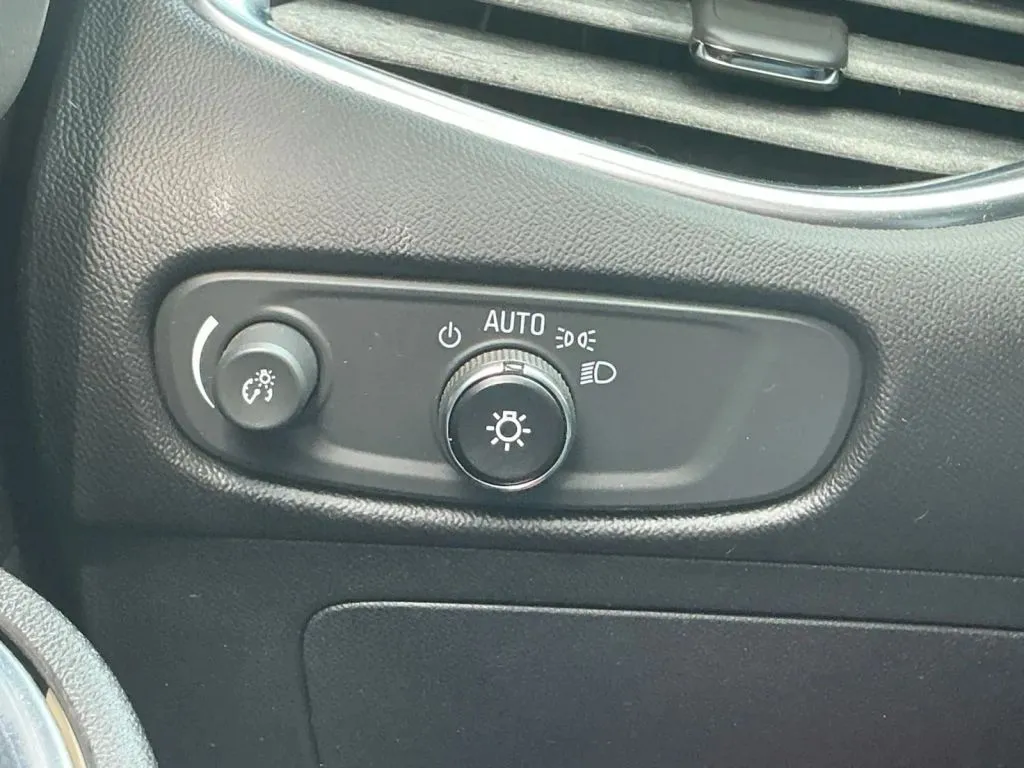 Chevrolet Malibu photo 34