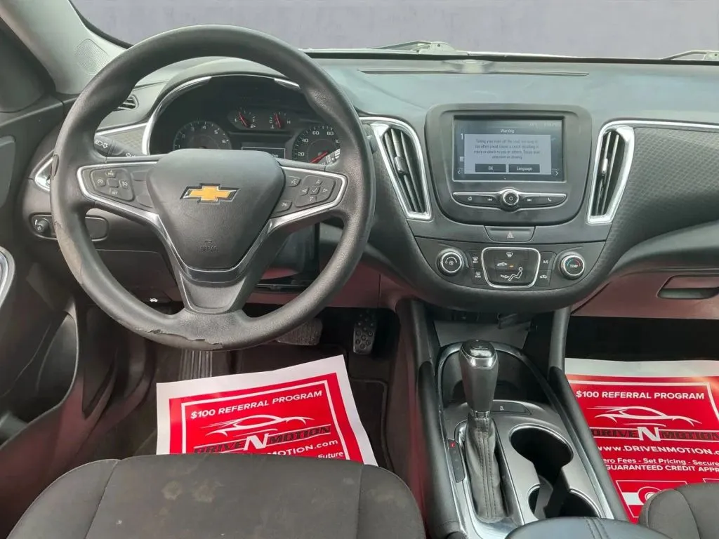 Chevrolet Malibu photo 16