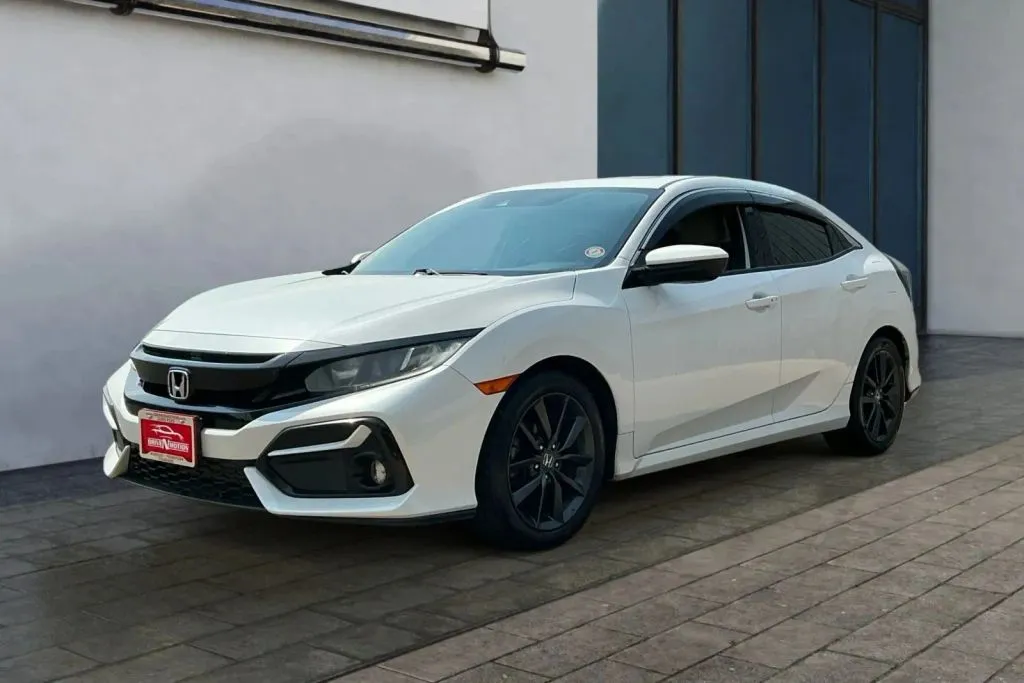 Honda Civic photo 7