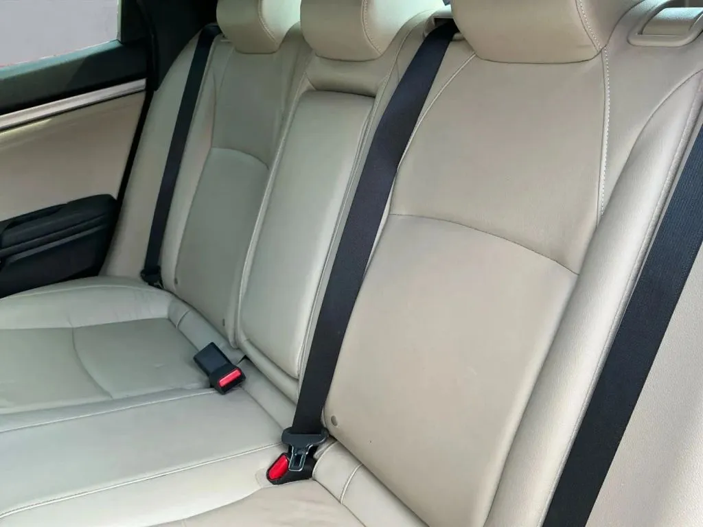 Honda Civic photo 15