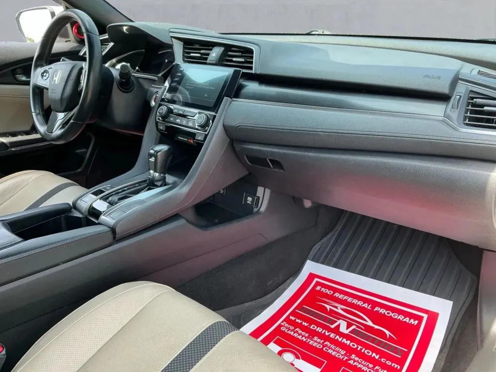 Honda Civic photo 20