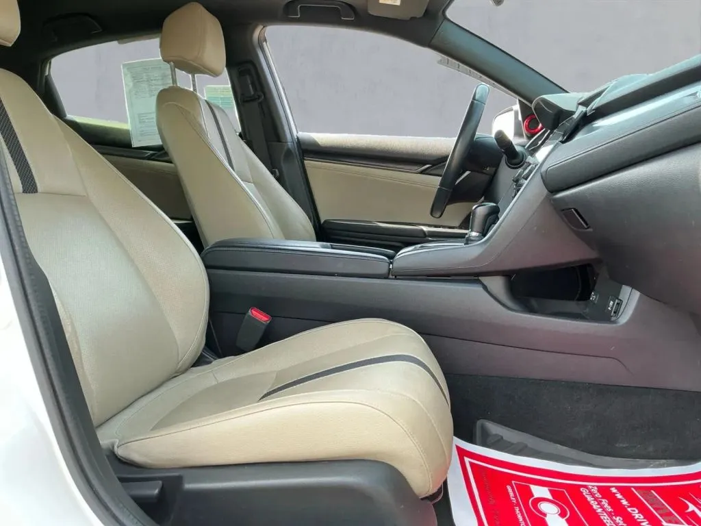Honda Civic photo 21