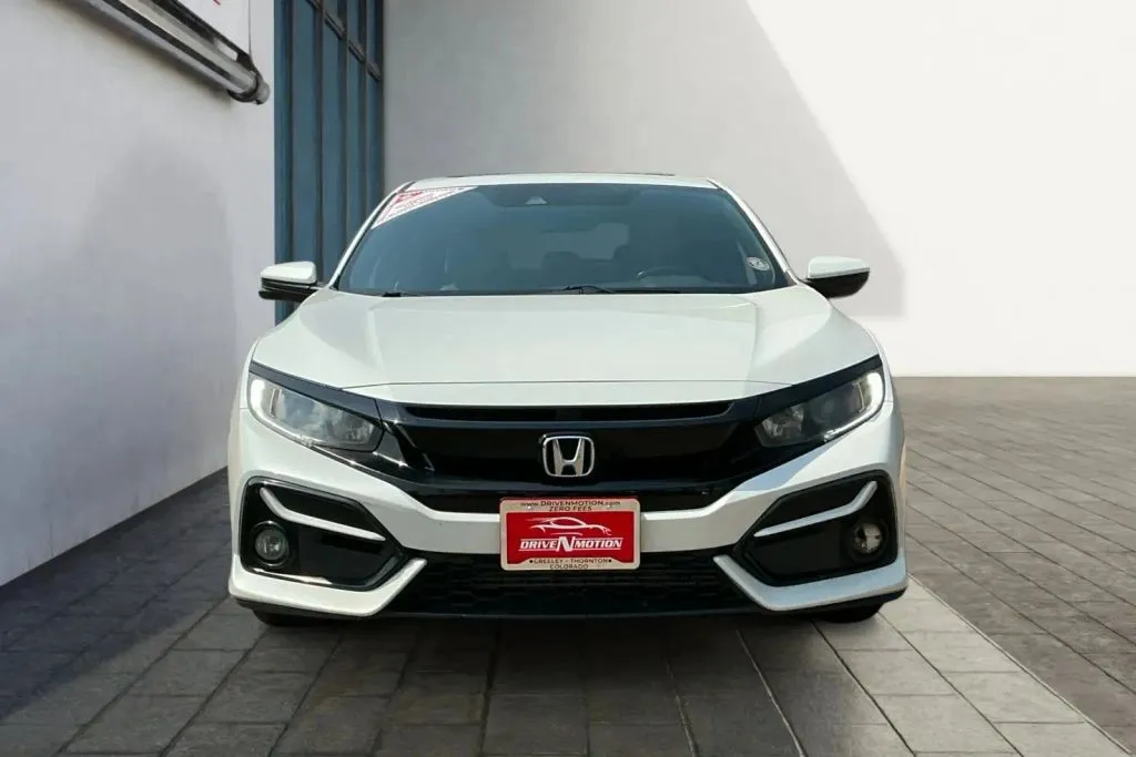 Honda Civic photo 8