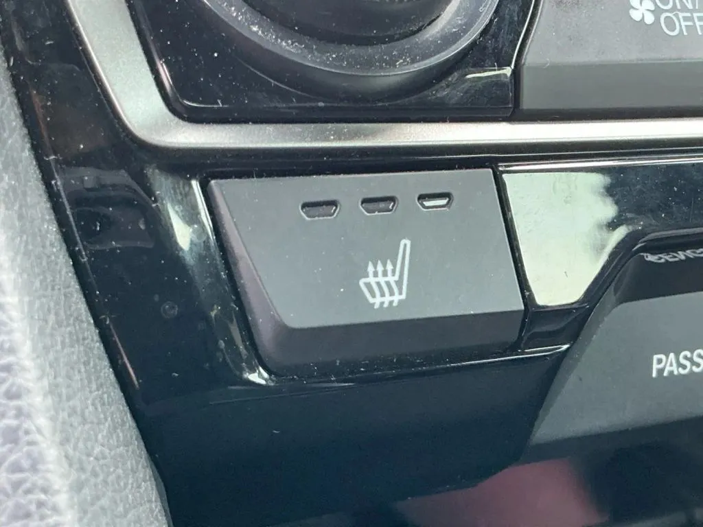 Honda Civic photo 31