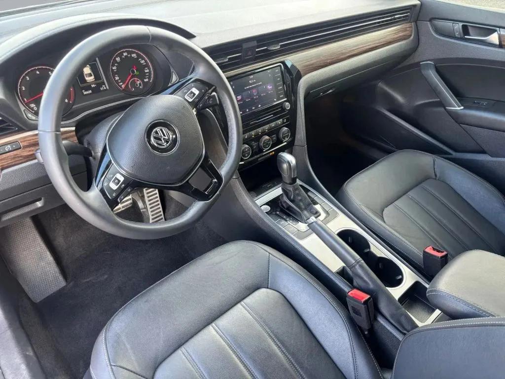 Volkswagen Passat photo 12