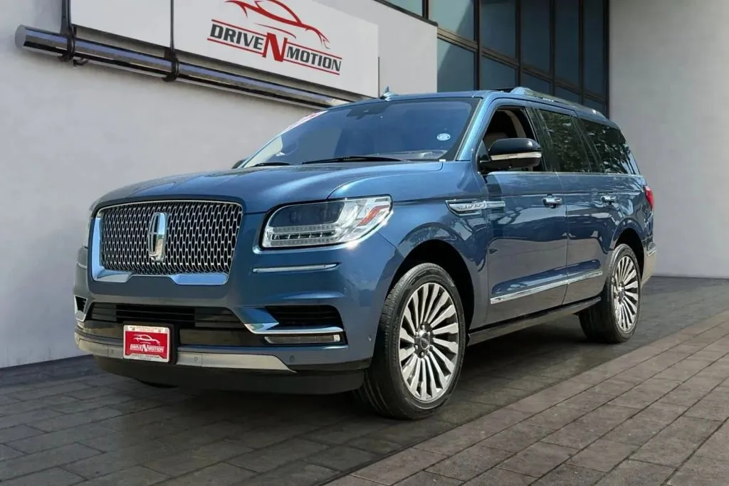 Lincoln Navigator photo 7