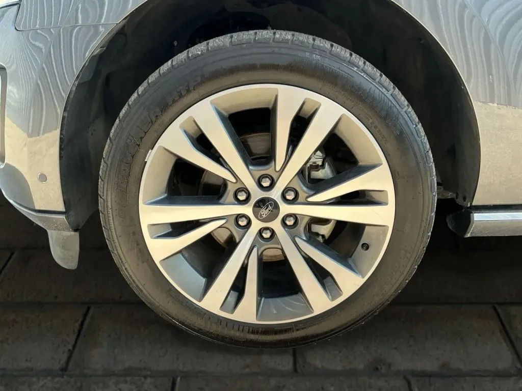 Ford Expedition photo 25
