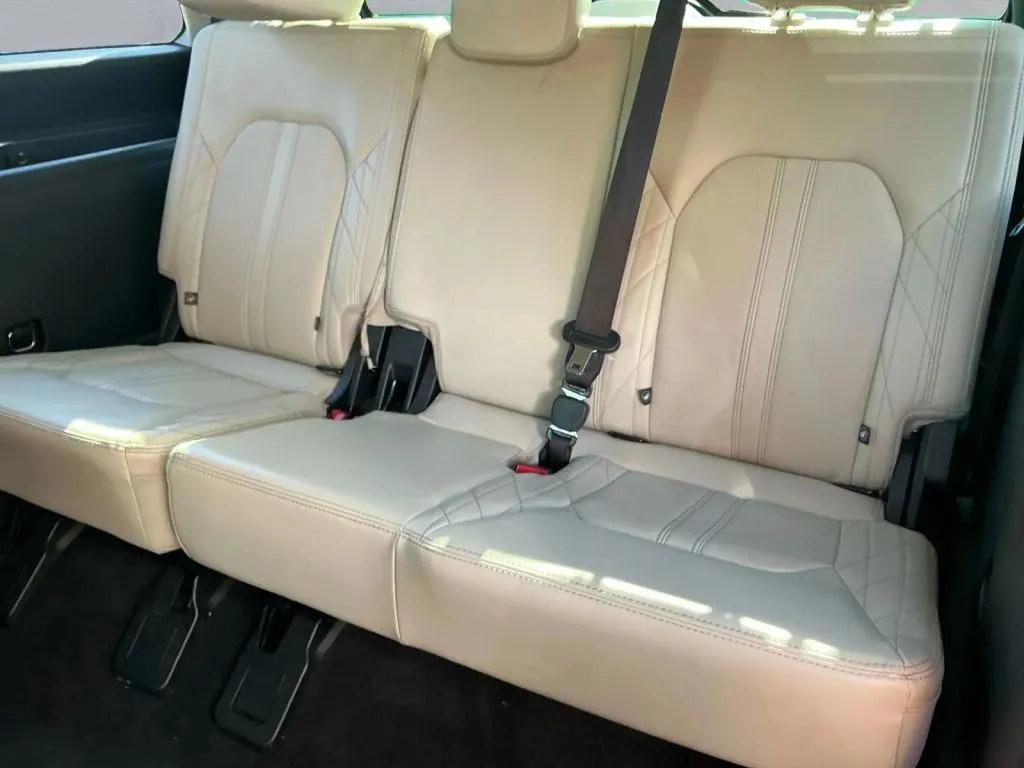 Ford Expedition photo 17