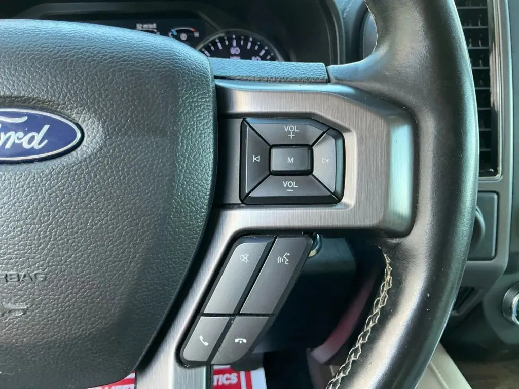 Ford Expedition photo 29