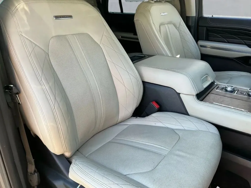 Ford Expedition photo 23