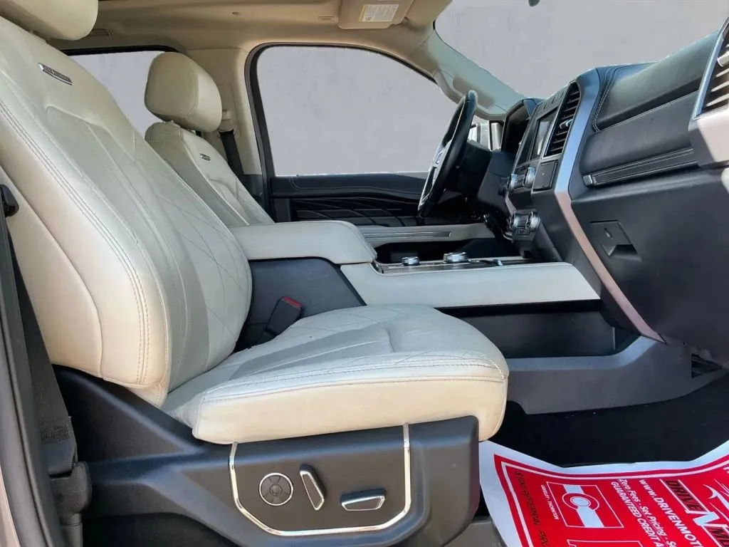Ford Expedition photo 22