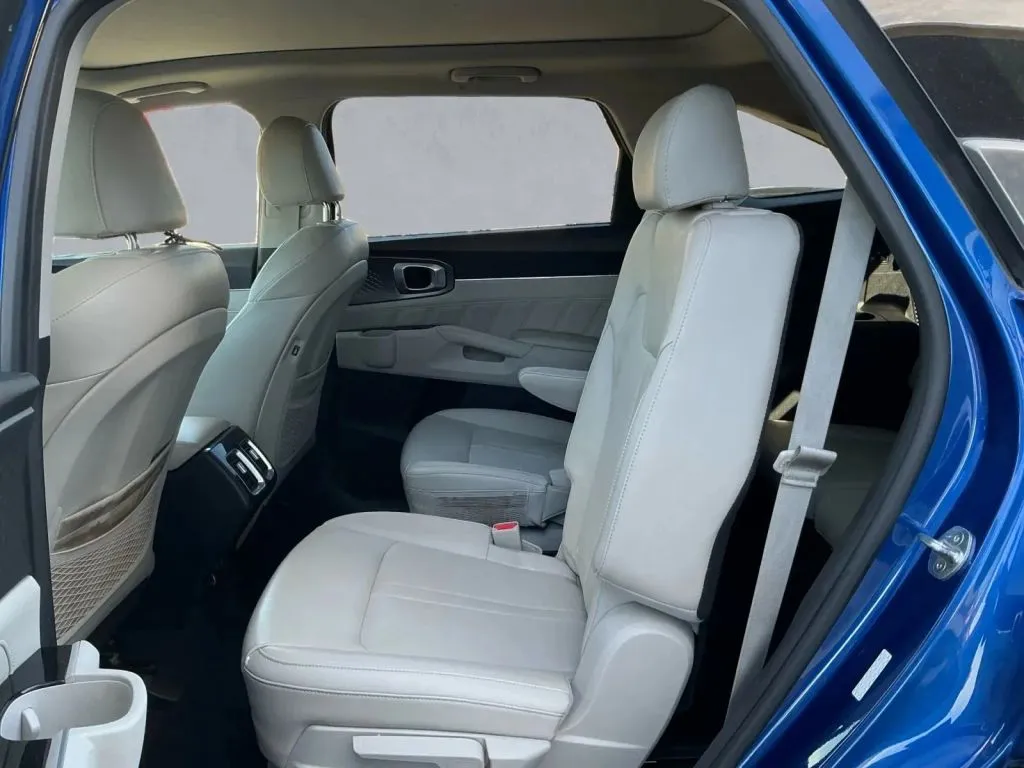 Kia Sorento photo 13
