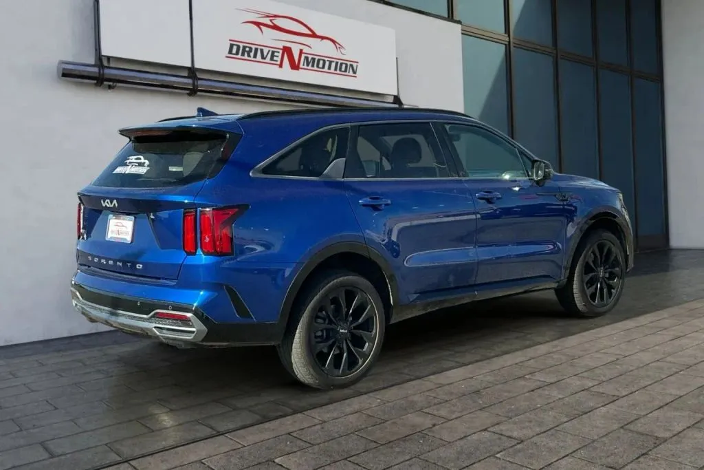 More photos of 2022 Kia Sorento SX Sport Utility 4D at Drive N-Motion Thornton, CO