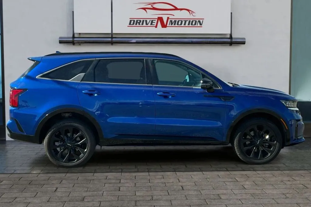 Another view of 2022 Kia Sorento SX Sport Utility 4D for sale in Thornton, CO at Drive N-Motion Thornton