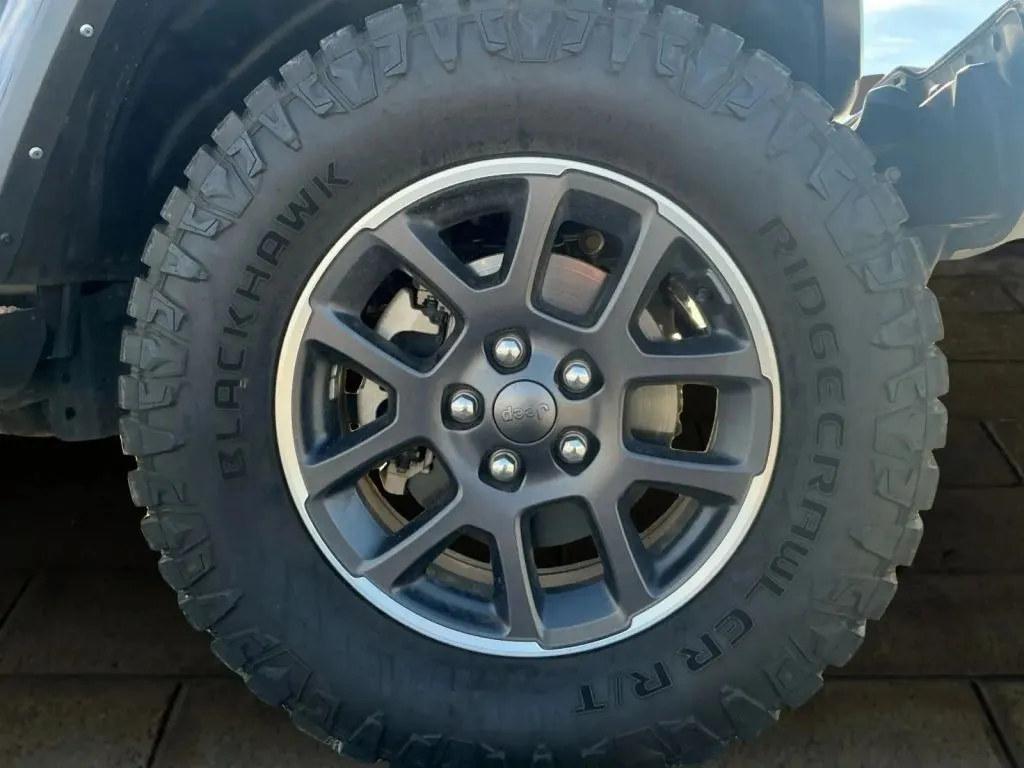 Jeep Gladiator photo 22