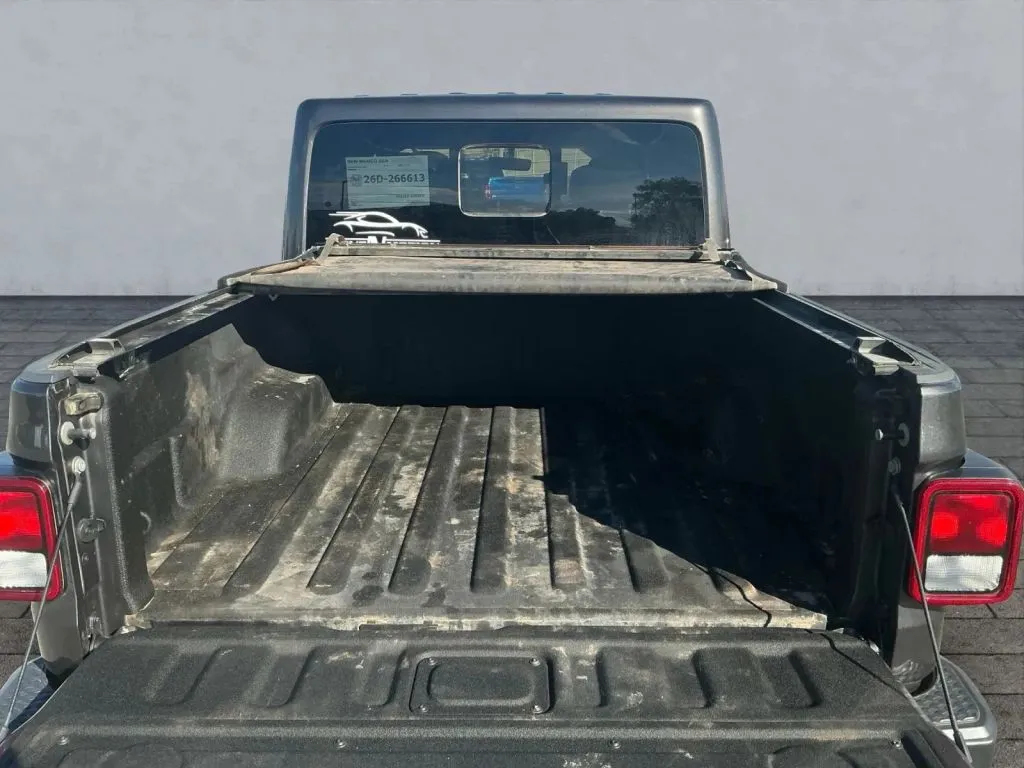 Jeep Gladiator photo 18