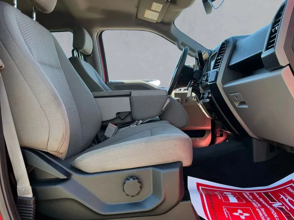 Ford F-150 photo 20
