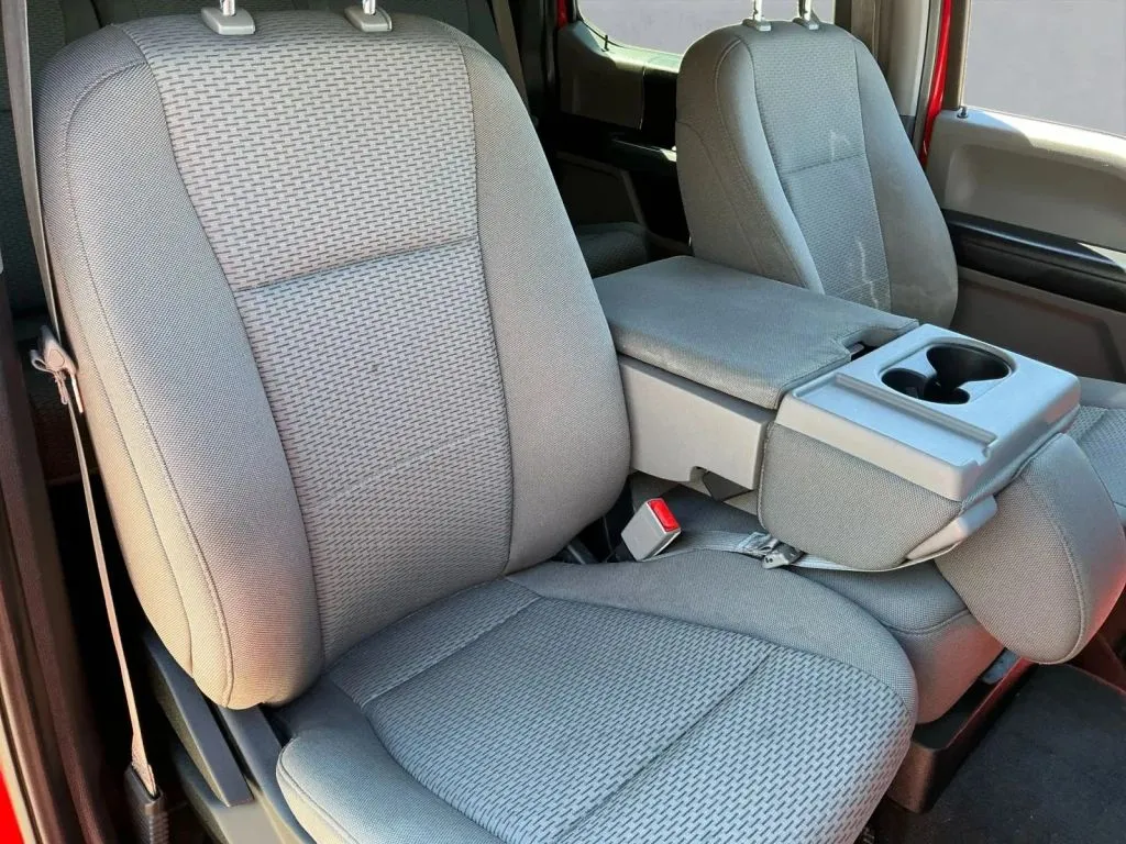 Ford F-150 photo 21