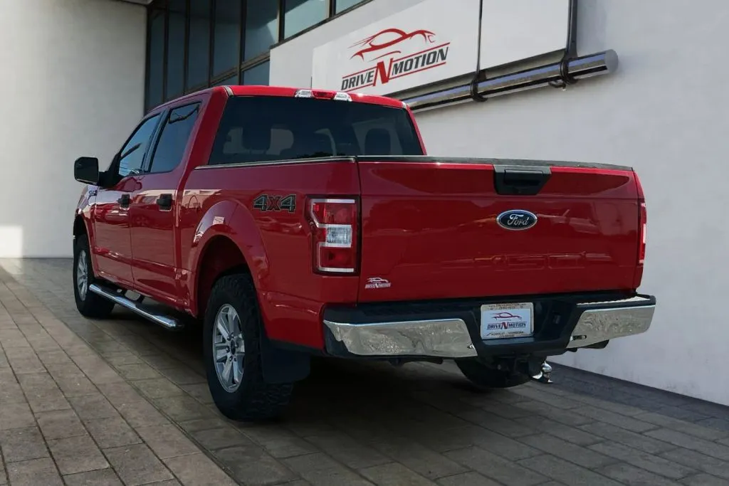 Ford F-150 photo 6