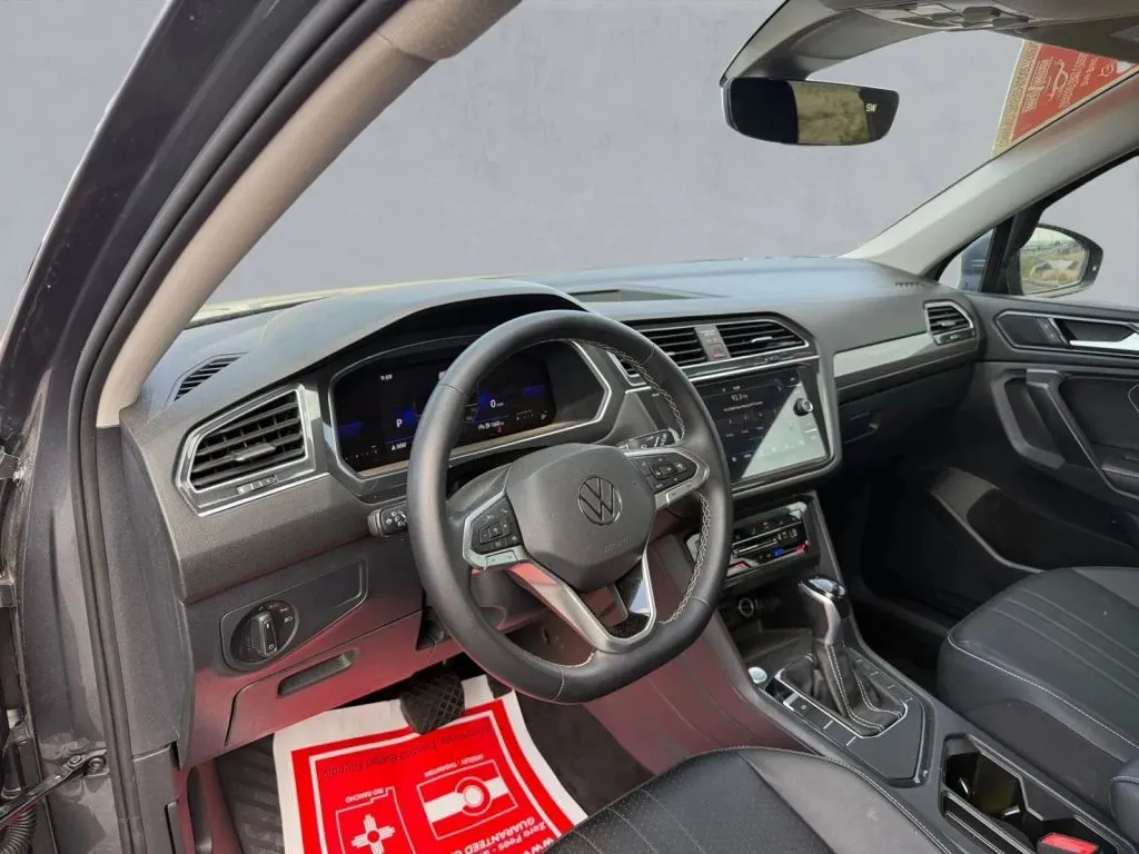 Volkswagen Tiguan photo 13