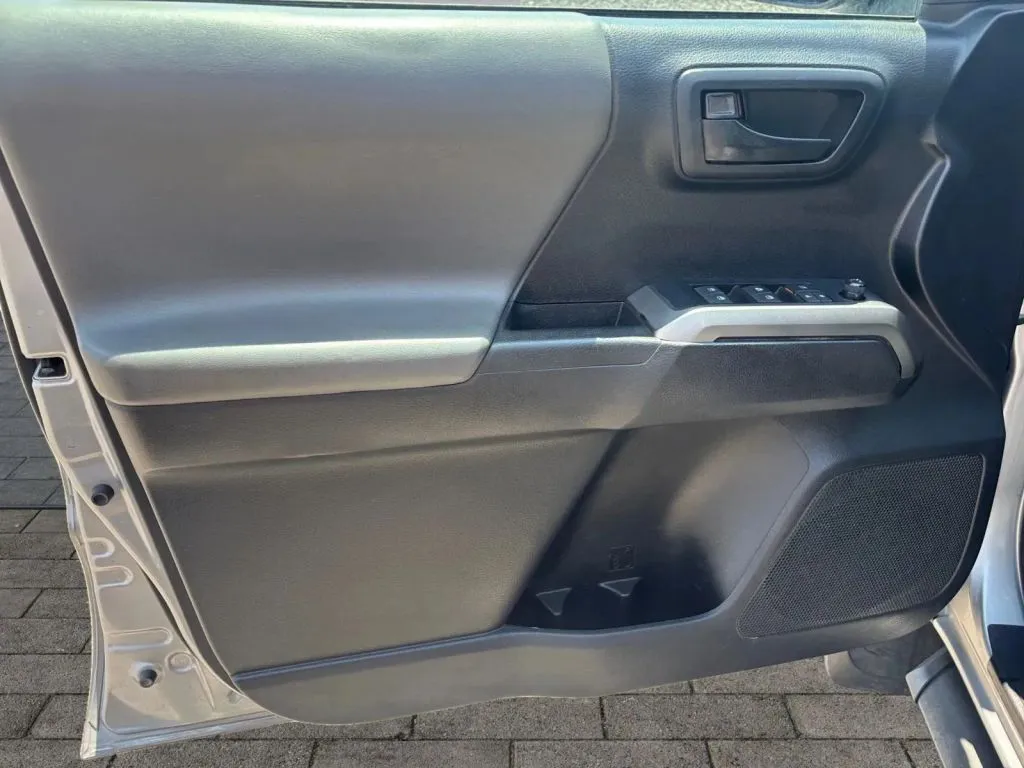 More photos of 2020 Toyota Tacoma Double Cab SR5 Pickup 4D 5 ft at Drive N-Motion Thornton, CO