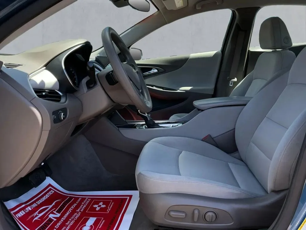 Chevrolet Malibu photo 12