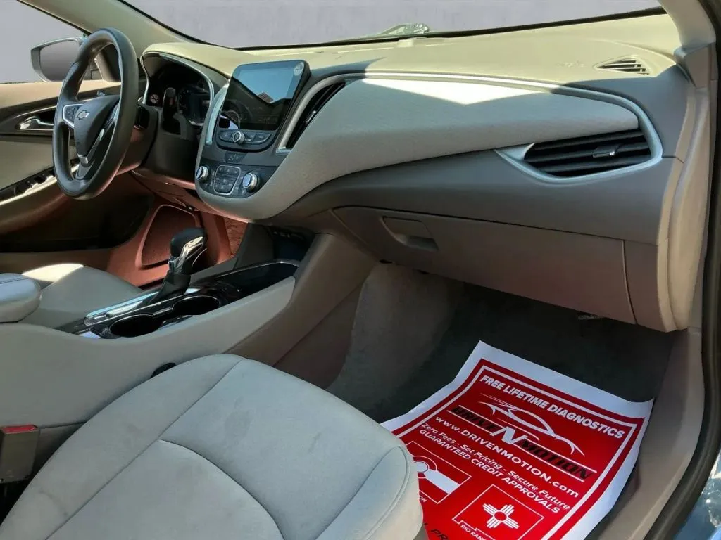 Chevrolet Malibu photo 20