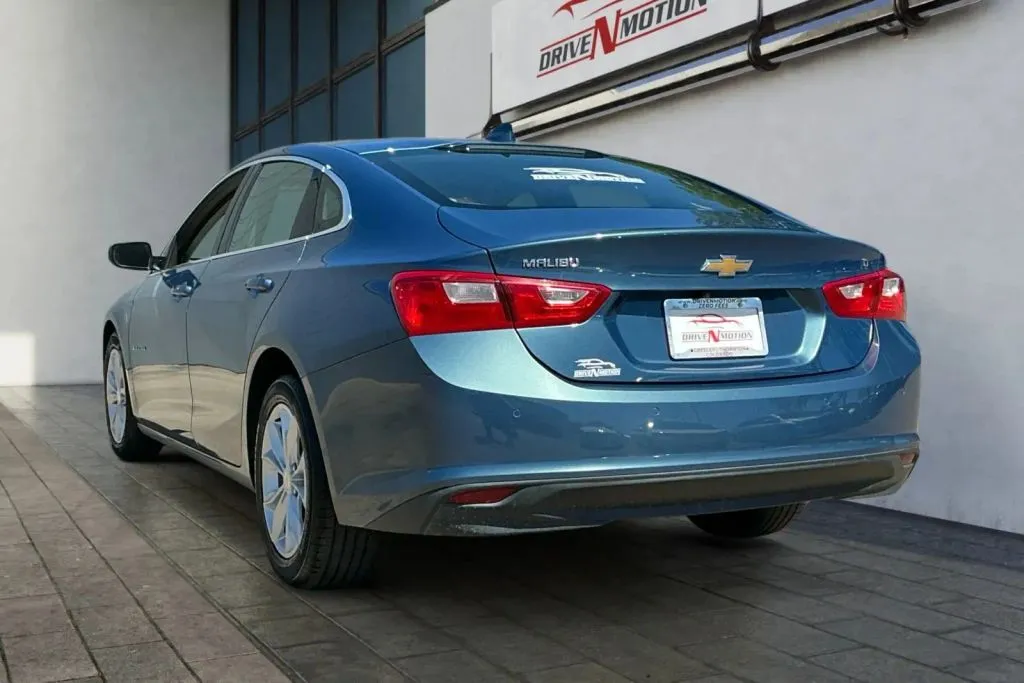 Chevrolet Malibu photo 6