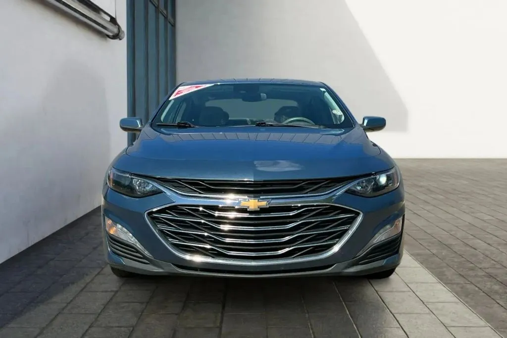 Chevrolet Malibu photo 8