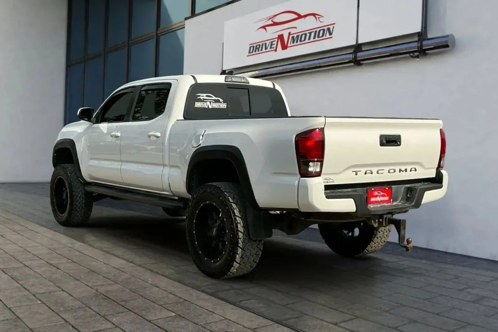 More photos of 2019 Toyota Tacoma Double Cab TRD Sport Pickup 4D 6 ft at Drive N-Motion Thornton, CO