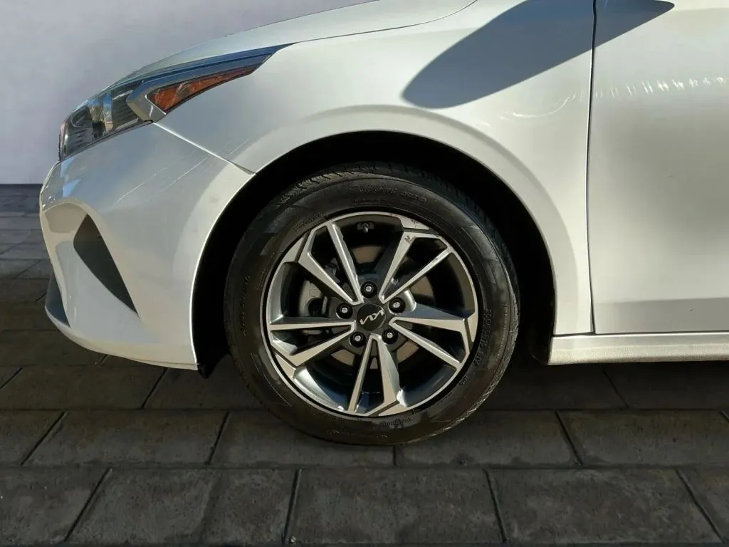 Kia Forte photo 24