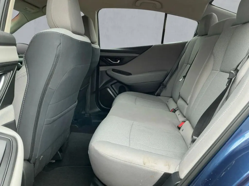 Subaru Legacy photo 14