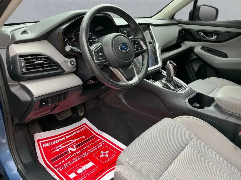 Subaru Legacy photo 13