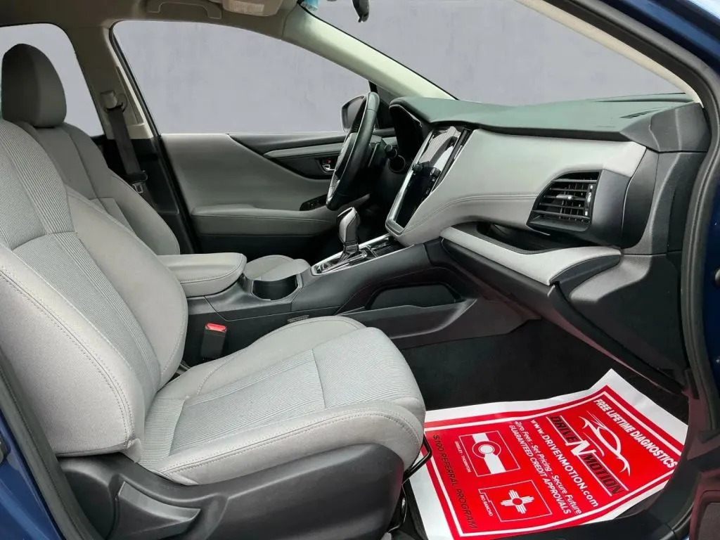 Subaru Legacy photo 21