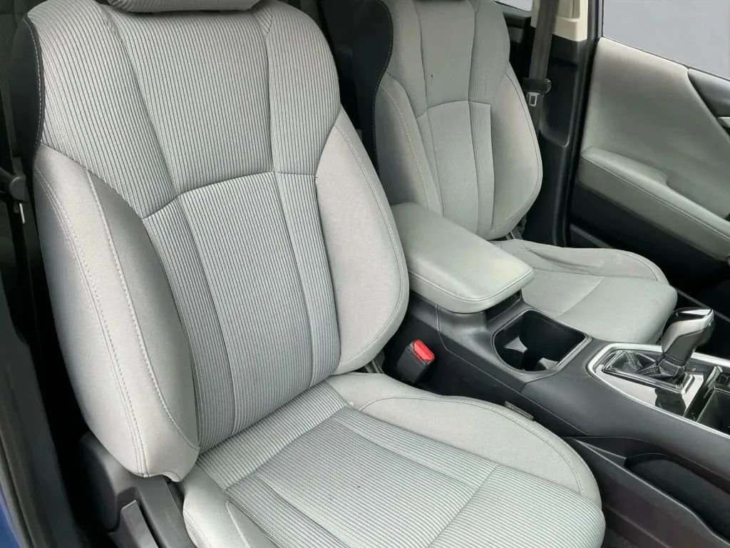 Subaru Legacy photo 22