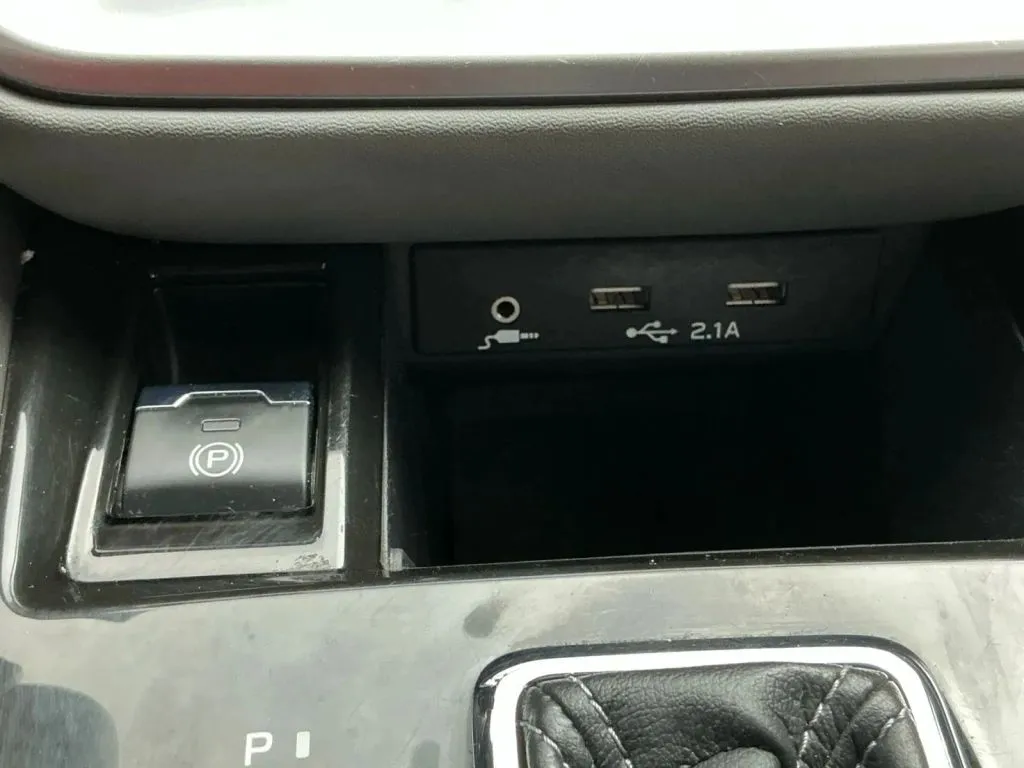 Subaru Legacy photo 33