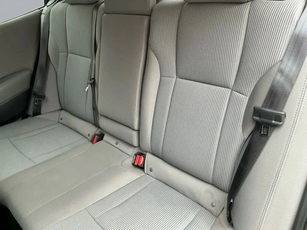Subaru Legacy photo 15