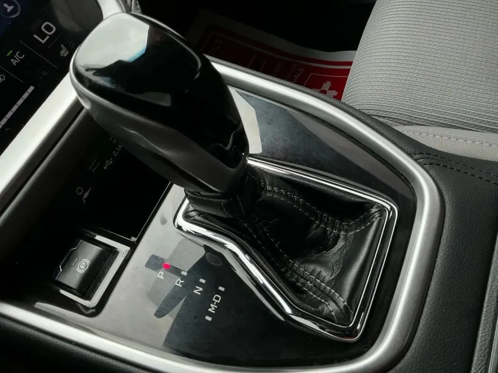 Subaru Legacy photo 32