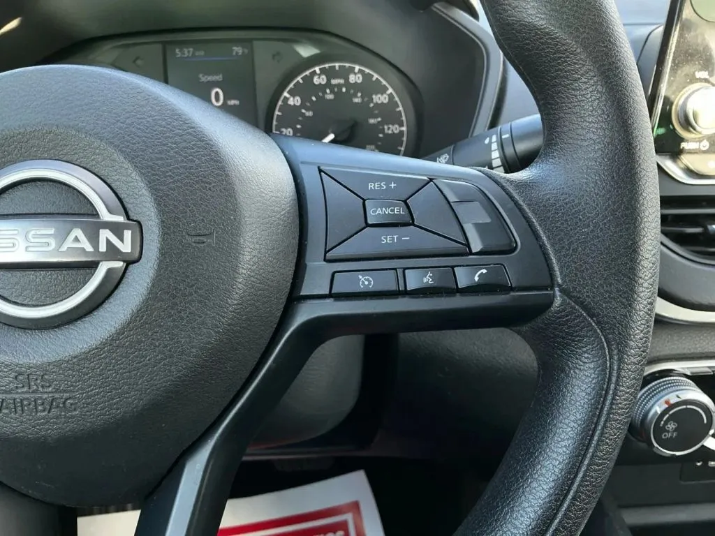 Nissan Altima photo 28