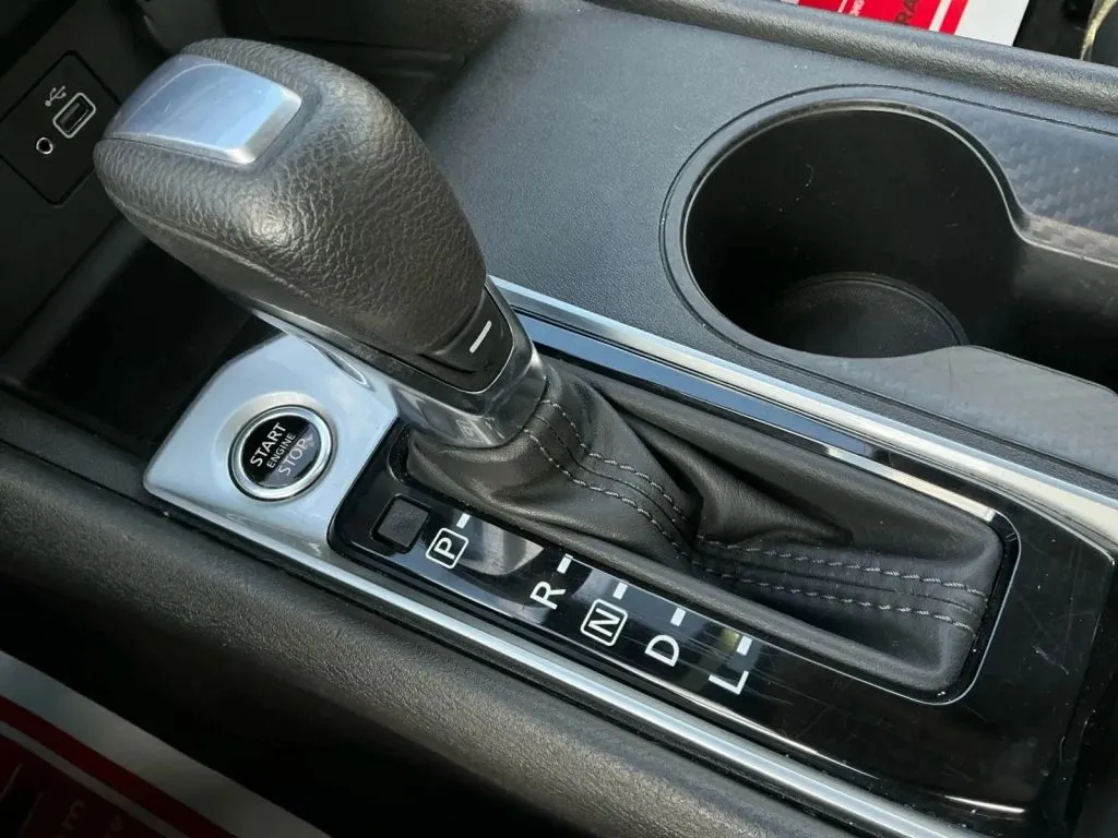 Nissan Altima photo 33