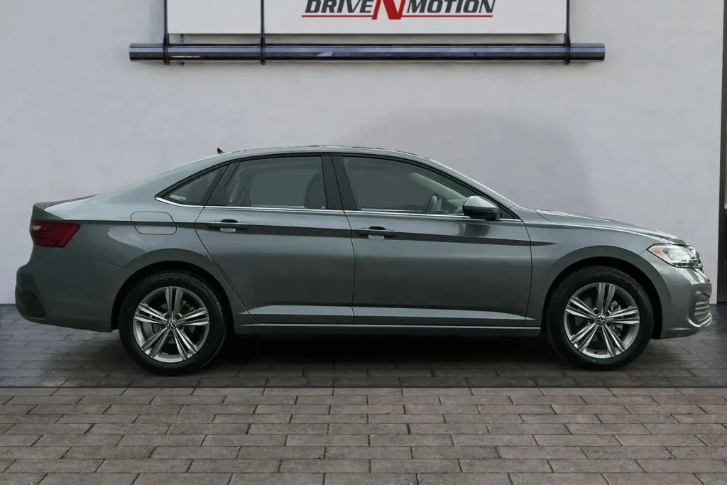 Another view of 2024 Volkswagen Jetta 1.5T SE Sedan 4D for sale in Thornton, CO at Drive N-Motion Thornton