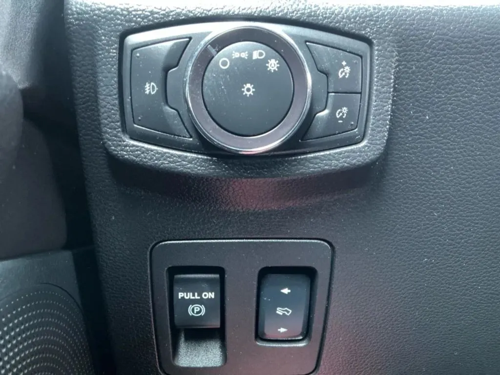 Ford Expedition photo 36