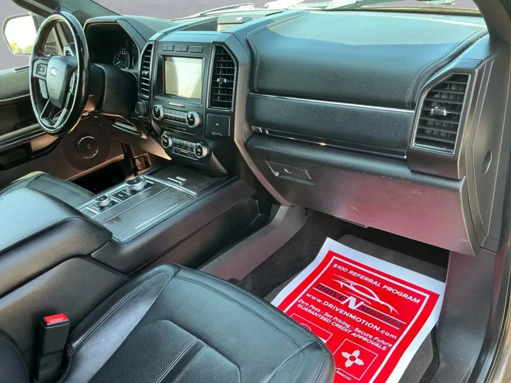 Ford Expedition photo 21