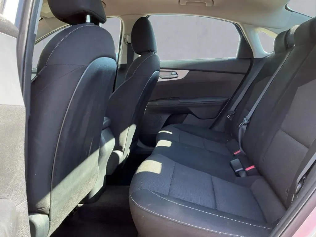 Kia Forte photo 14