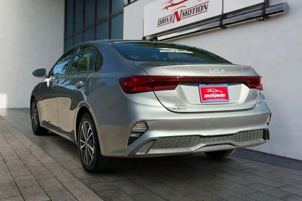 Kia Forte photo 6