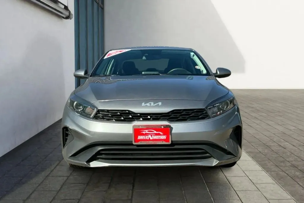 Kia Forte photo 8